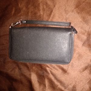 Tommy Hilfiger pocket book